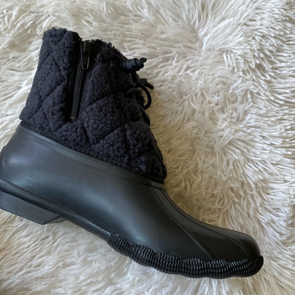New Quilted rain winter Boots Sz 8.5 - Picture 7 of 12